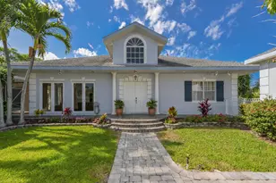 11900 SE Plutus Ave, Hobe Sound, FL 33455 - Photo 1