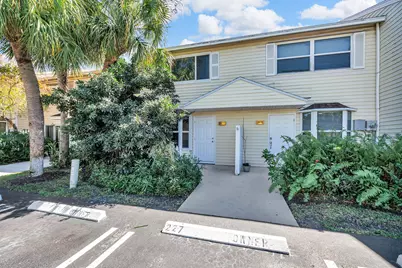 2877 NE 15th Street, Pompano Beach, FL 33062 - Photo 1