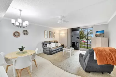 5220 Las Verdes Circle Circle #223, Delray Beach, FL 33484 - Photo 1