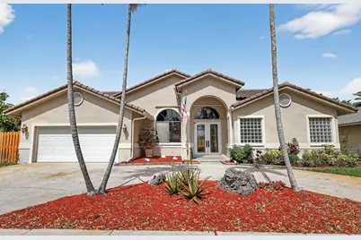 10265 SW 12th Street, Pembroke Pines, FL 33025 - Photo 1