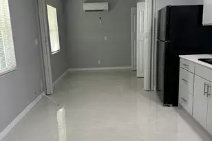 4671 Sunset Ln, West Palm Beach, FL 33415 - Photo 1