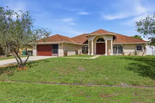 5878 NW Carovel Ave, Port Saint Lucie, FL 34986 - Photo 1