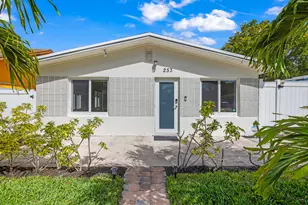253 SW 2nd Ct, Deerfield Beach, FL 33441 - Photo 1