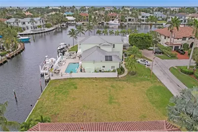 2821 NE 32nd Street, Lighthouse Point, FL 33064 - Photo 1