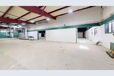 213 Washington Street S, Auburn, ME 04210 - Photo 19