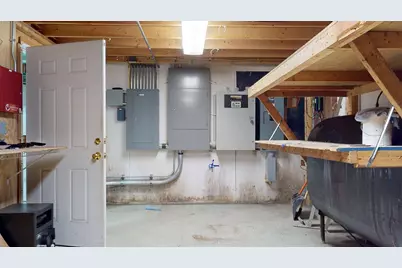 213 Washington Street S, Auburn, ME 04210 - Photo 15