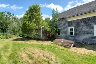 343 W Main St, Searsport, ME 04974 - Photo 17