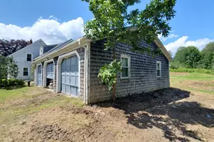 343 W Main St, Searsport, ME 04974 - Photo 15