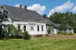 343 W Main St, Searsport, ME 04974 - Photo 25
