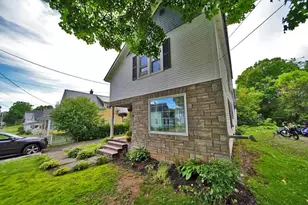 34 Charles St, Houlton, ME 04730 - Photo 15