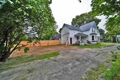 34 Charles Street, Houlton, ME 04730 - Photo 51