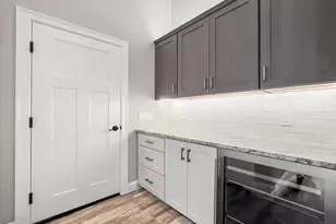 18 Daybreak Ln, Windham, ME 04062 - Photo 3