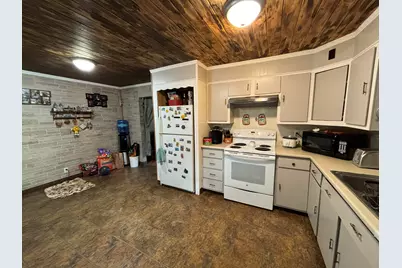 413 Pine Street, Dover Foxcroft, ME 04426 - Photo 5