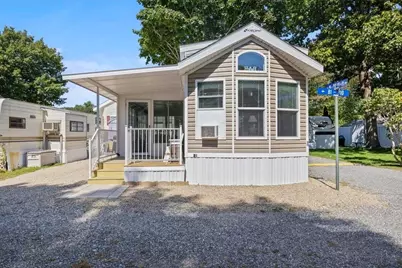 9 Bourne Avenue #B6, Wells, ME 04090 - Photo 3