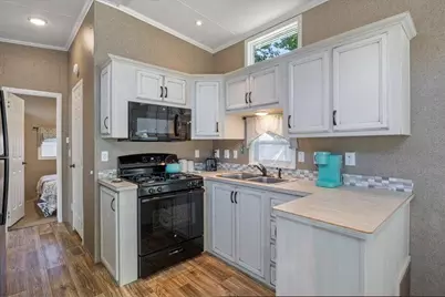 9 Bourne Avenue #B6, Wells, ME 04090 - Photo 11