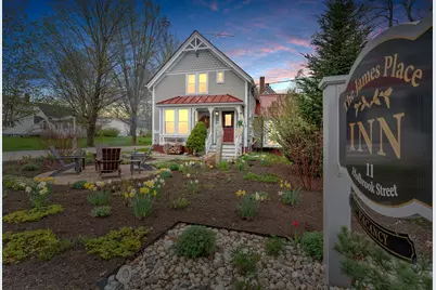11 Holbrook Street, Freeport, ME 04032 - Photo 3