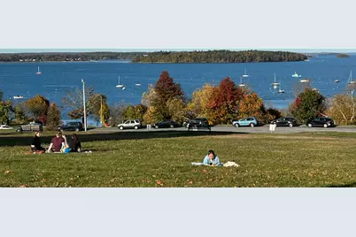 246 Eastern Promenade #301, Portland, ME 04101 - Photo 5