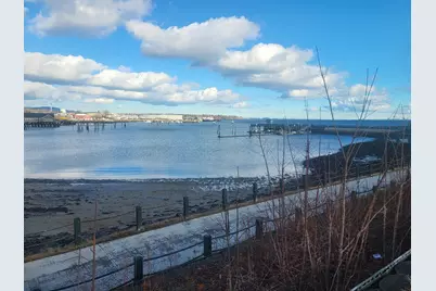 37 Water Street, Rockland, ME 04841 - Photo 5