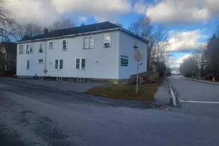 37 Water St, Rockland, ME 04841 - Photo 3