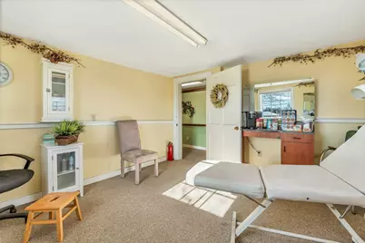 242 Park Street, Rockland, ME 04841 - Photo 17