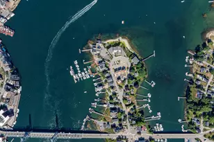 35 Badgers Island W, Kittery, ME 03904 - Photo 13