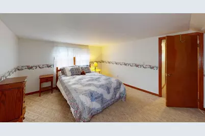 180 Bowdoin Street, Millinocket, ME 04462 - Photo 35