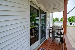 276 Hill St, Biddeford, ME 04005 - Photo 95
