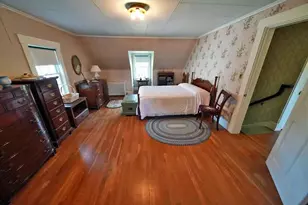 33 Pleasant St, Houlton, ME 04730 - Photo 41