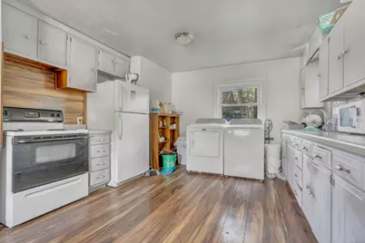 44 Pleasant Avenue, Portland, ME 04103 - Photo 19