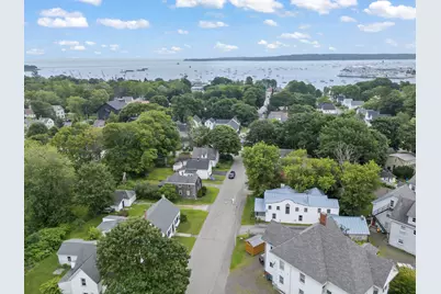 62 Warren Street, Rockland, ME 04841 - Photo 3