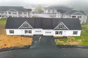 2 Bedrock Dr, Sanford, ME 04073 - Photo 3