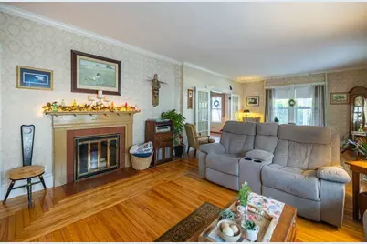 105 Franklin Street, Rumford, ME 04276 - Photo 11