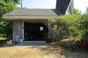 759 Lake St, Auburn, ME 04210 - Photo 3