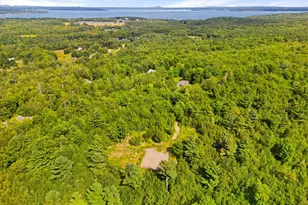 27 Bowling Green Ln, Belfast, ME 04915 - Photo 1
