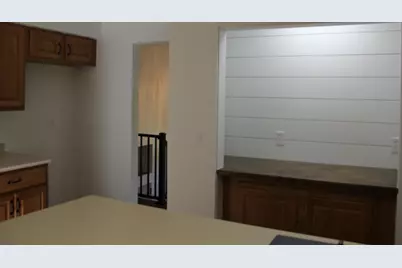 445 Waterville Road, Skowhegan, ME 04976 - Photo 9