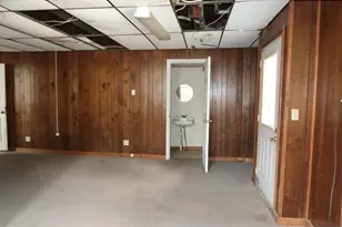 289 Main St, Canaan, ME 04924 - Photo 35