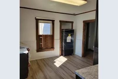 49 W Broadway, Lincoln, ME 04457 - Photo 3