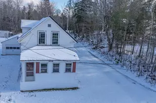 94 S Maple St, Greenville, ME 04441 - Photo 3