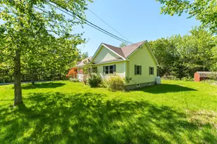 32 Alton Ave, Ellsworth, ME 04605 - Photo 21