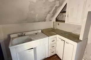 62 Main St, Jay, ME 04239 - Photo 23