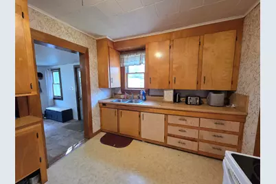39 Washington Street, Caribou, ME 04736 - Photo 19