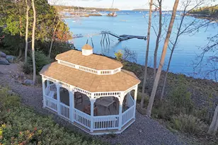 471 Main St, Southwest Harbor, ME 04679 - Photo 17