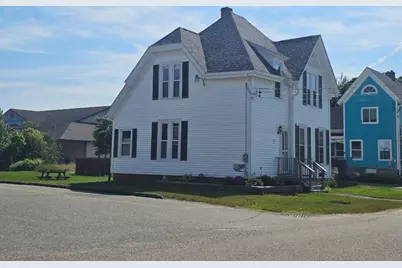 8 Cottage Street, Milbridge, ME 04658 - Photo 3