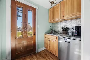 8 Cottage St, Milbridge, ME 04658 - Photo 11