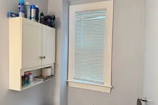 14 Boynton St, Portland, ME 04102 - Photo 17