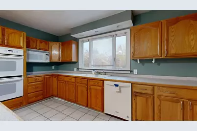 7 Hubbard Street, Saco, ME 04072 - Photo 11