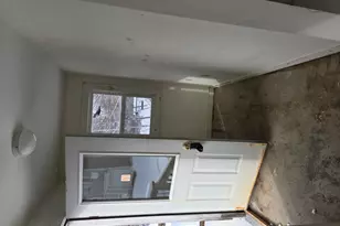 111 Prospect St, Dexter, ME 04930 - Photo 5