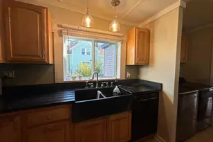 68 Park St, Belfast, ME 04915 - Photo 13