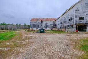 195 Pleasant St, Oxford, ME 04270 - Photo 61