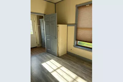 26 Clark Street, Thomaston, ME 04861 - Photo 31